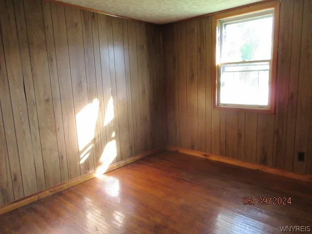 818 West Avenue, Buffalo, New York 14213, Buffalo, New York 14213, 5 Bedrooms Bedrooms, ,2 BathroomsBathrooms,Residential,Closed,818 West Avenue, Buffalo, New York 14213,0,B1554285