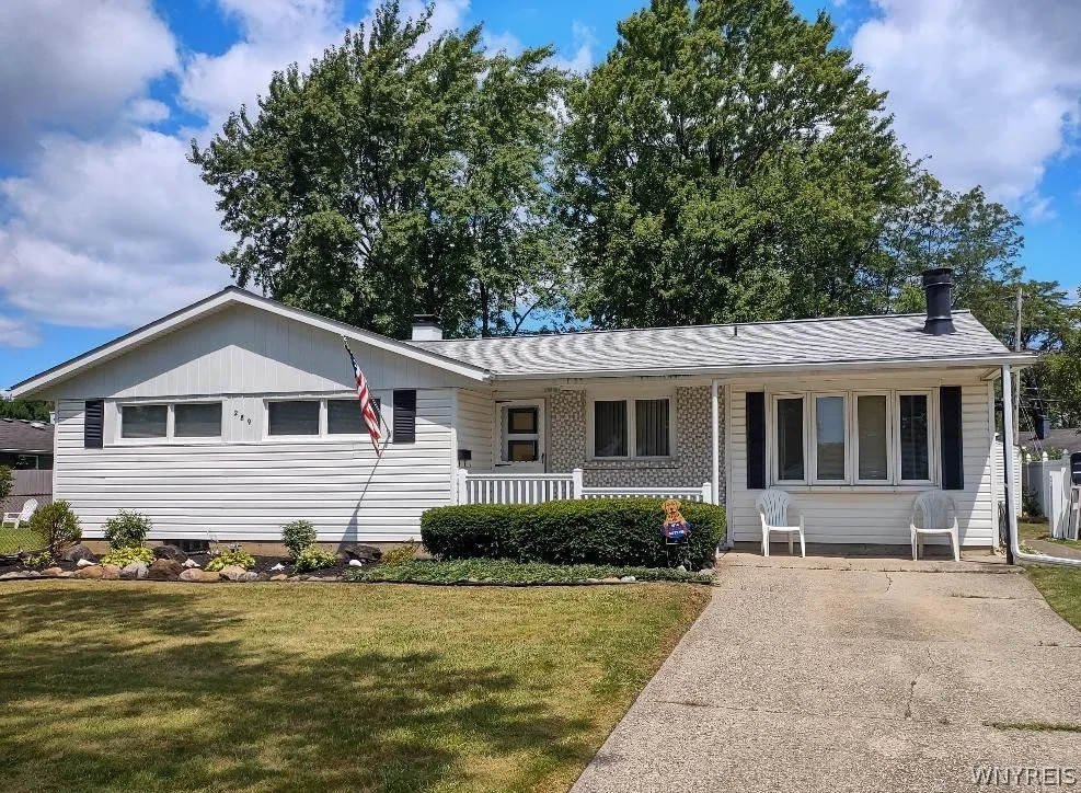 289 Glenalby Road, Tonawanda-town, New York 14150, Tonawanda, New York 14150, 3 Bedrooms Bedrooms, 7 Rooms Rooms,1 BathroomBathrooms,Residential,Closed,289 Glenalby Road, Tonawanda-town, New York 14150,0,B1551679