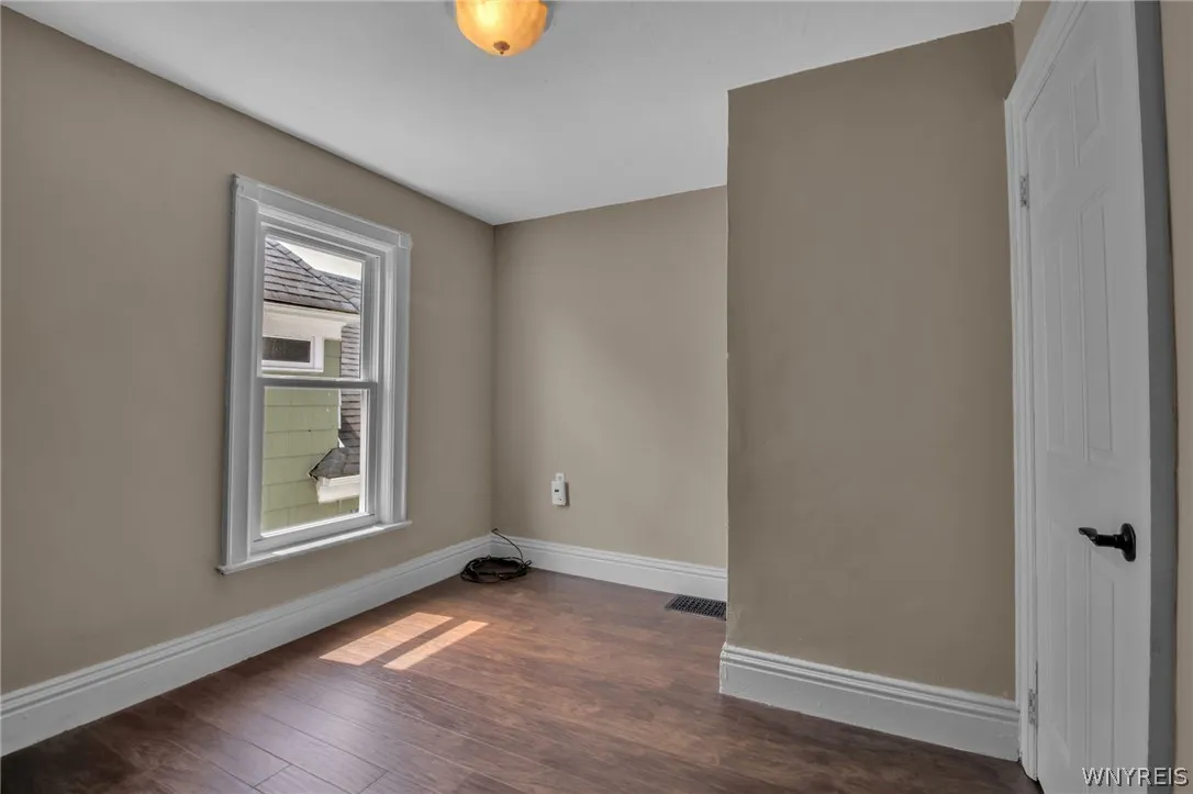40 Edson Street, Buffalo, New York 14210, Buffalo, New York 14210, 4 Bedrooms Bedrooms, 9 Rooms Rooms,1 BathroomBathrooms,Residential,Closed,40 Edson Street, Buffalo, New York 14210,0,B1548825