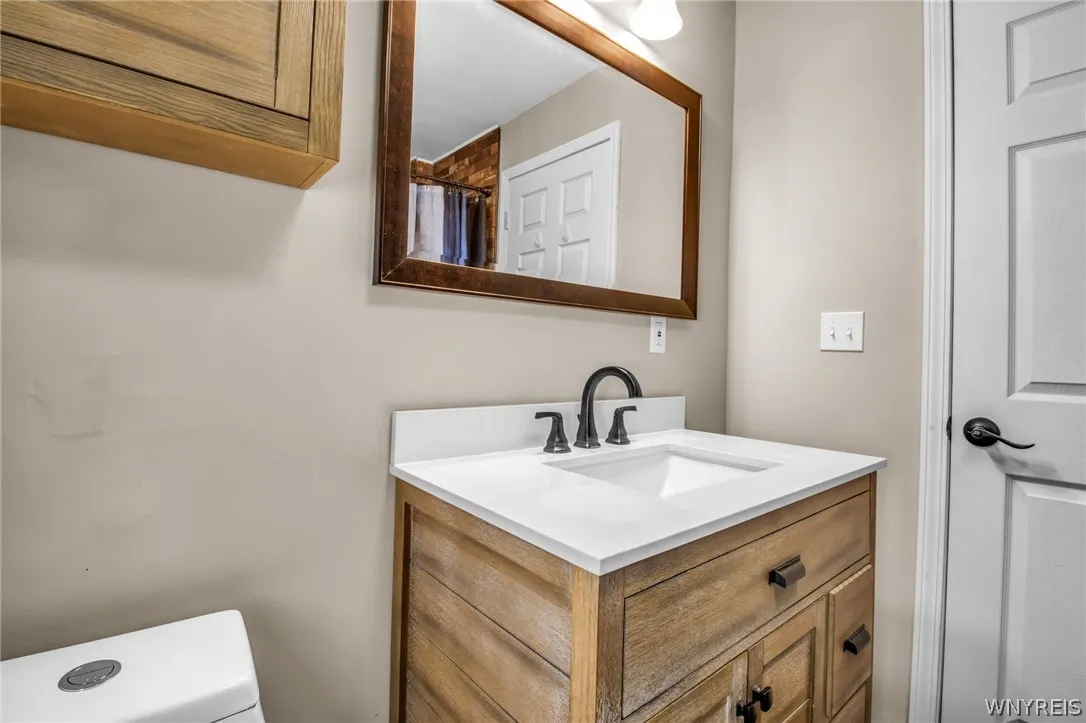 40 Edson Street, Buffalo, New York 14210, Buffalo, New York 14210, 4 Bedrooms Bedrooms, 9 Rooms Rooms,1 BathroomBathrooms,Residential,Closed,40 Edson Street, Buffalo, New York 14210,0,B1548825