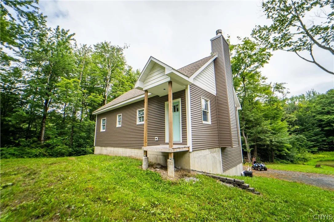 369 Twin Ponds Drive, Newport, New York 13350, Newport, New York 13350, 3 Bedrooms Bedrooms, 8 Rooms Rooms,2 BathroomsBathrooms,Residential,For Sale,369 Twin Ponds Drive, Newport, New York 13350,S1554628