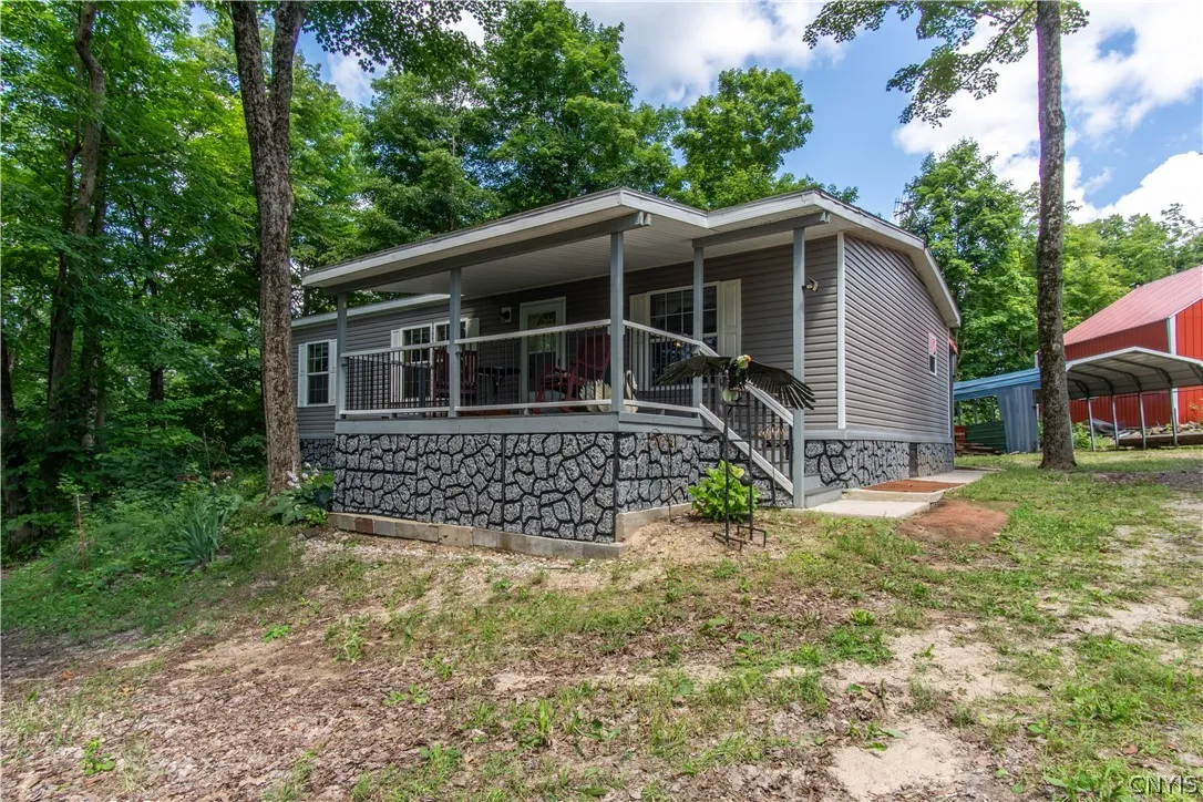 8750 North Shore Road, Diana, New York 13648, Diana, New York 13648, 3 Bedrooms Bedrooms, 6 Rooms Rooms,2 BathroomsBathrooms,Residential,For Sale,8750 North Shore Road, Diana, New York 13648,S1553486