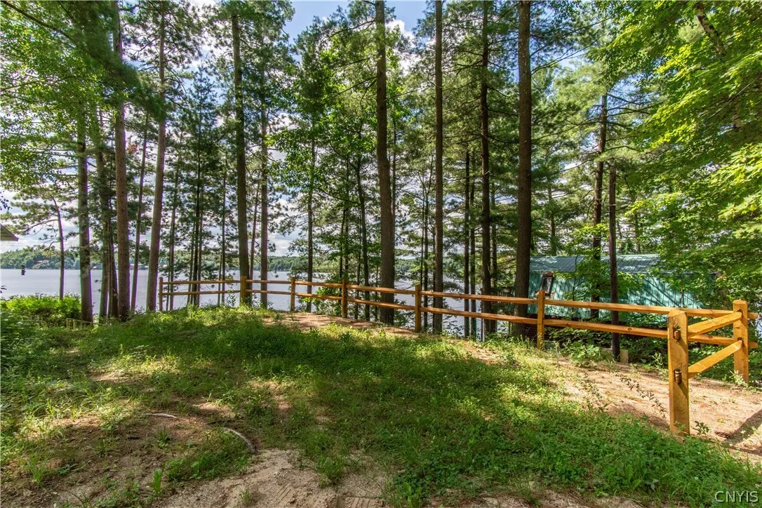 8750 North Shore Road, Diana, New York 13648, Diana, New York 13648, 3 Bedrooms Bedrooms, 6 Rooms Rooms,2 BathroomsBathrooms,Residential,For Sale,8750 North Shore Road, Diana, New York 13648,S1553486