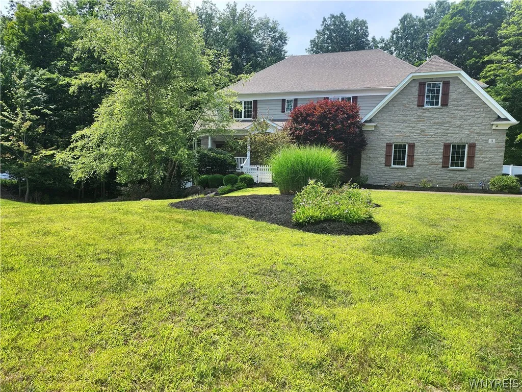 11 Highbrook Court, Orchard Park, New York 14127, Orchard Park, New York 14127, 4 Bedrooms Bedrooms, 18 Rooms Rooms,4 BathroomsBathrooms,Residential,Closed,11 Highbrook Court, Orchard Park, New York 14127,0,B1550596