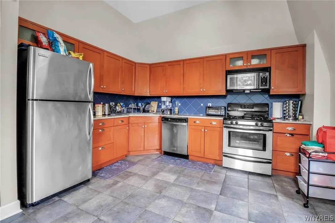 414 Franklin Street, Buffalo, New York 14202, Buffalo, New York 14202, 3 Bedrooms Bedrooms, ,3 BathroomsBathrooms,Residential,Closed,414 Franklin Street, Buffalo, New York 14202,0,B1554797