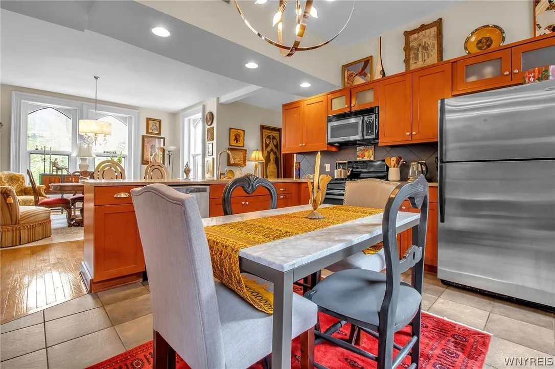 414 Franklin Street, Buffalo, New York 14202, Buffalo, New York 14202, 3 Bedrooms Bedrooms, ,3 BathroomsBathrooms,Residential,Closed,414 Franklin Street, Buffalo, New York 14202,0,B1554797
