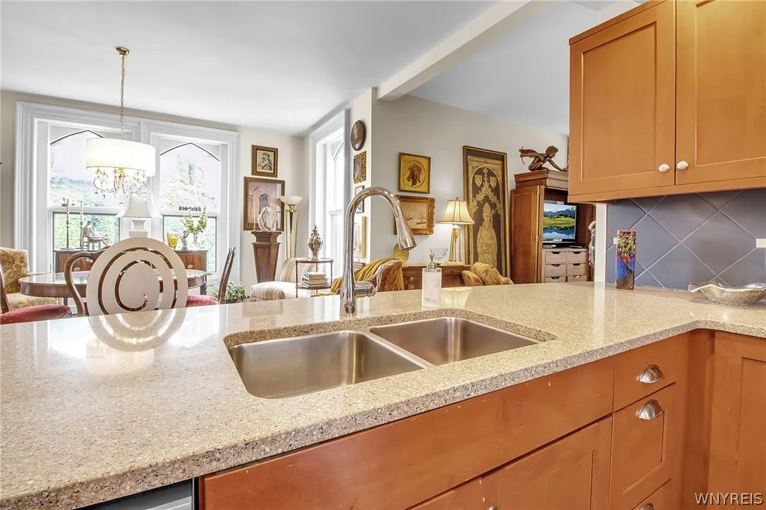 414 Franklin Street, Buffalo, New York 14202, Buffalo, New York 14202, 3 Bedrooms Bedrooms, ,3 BathroomsBathrooms,Residential,Closed,414 Franklin Street, Buffalo, New York 14202,0,B1554797