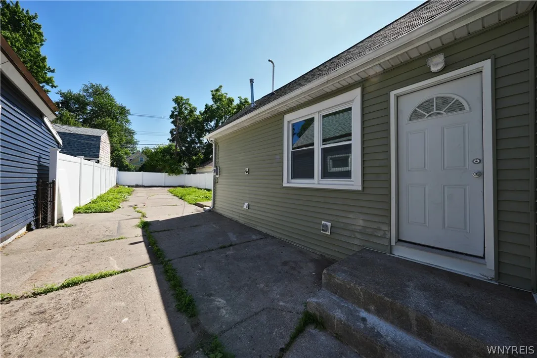 151 Forest Avenue, Buffalo, New York 14213, Buffalo, New York 14213, 4 Bedrooms Bedrooms, 7 Rooms Rooms,2 BathroomsBathrooms,Residential,Closed,151 Forest Avenue, Buffalo, New York 14213,0,B1555002