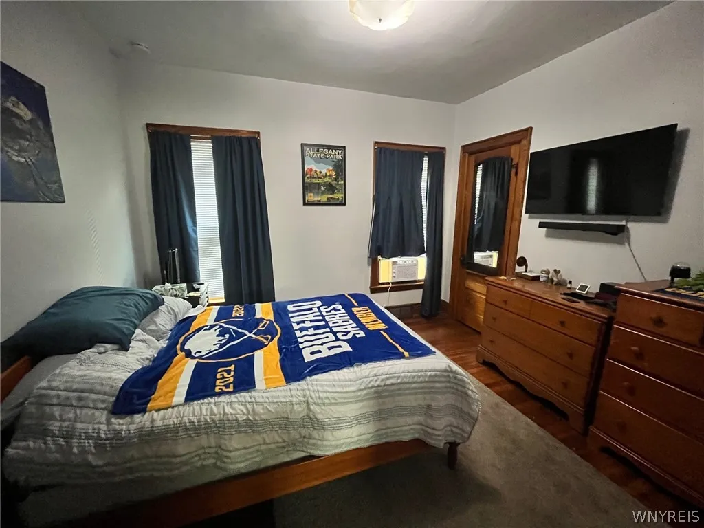 118 Congress Street, Buffalo, New York 14213, Buffalo, New York 14213, 9 Bedrooms Bedrooms, ,3 BathroomsBathrooms,Residential,Closed,118 Congress Street, Buffalo, New York 14213,0,B1555061