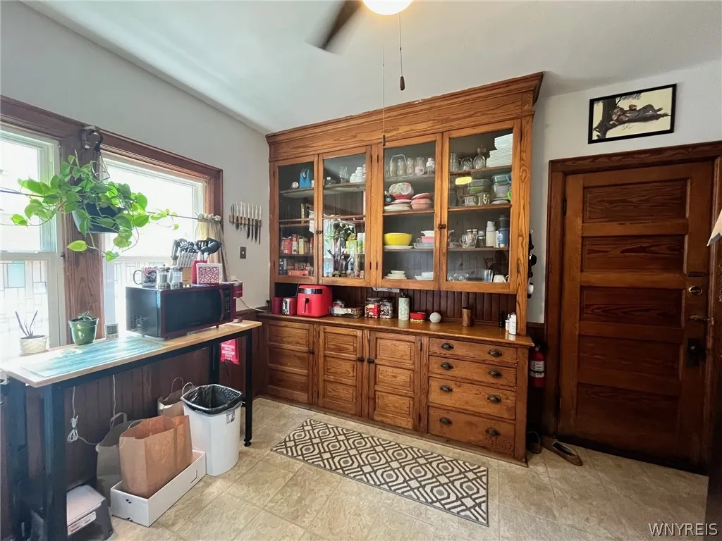 118 Congress Street, Buffalo, New York 14213, Buffalo, New York 14213, 9 Bedrooms Bedrooms, ,3 BathroomsBathrooms,Residential,Closed,118 Congress Street, Buffalo, New York 14213,0,B1555061