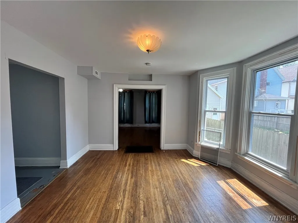 118 Congress Street, Buffalo, New York 14213, Buffalo, New York 14213, 9 Bedrooms Bedrooms, ,3 BathroomsBathrooms,Residential,Closed,118 Congress Street, Buffalo, New York 14213,0,B1555061