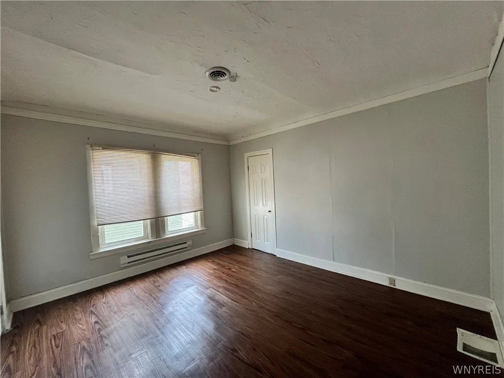 118 Congress Street, Buffalo, New York 14213, Buffalo, New York 14213, 9 Bedrooms Bedrooms, ,3 BathroomsBathrooms,Residential,Closed,118 Congress Street, Buffalo, New York 14213,0,B1555061