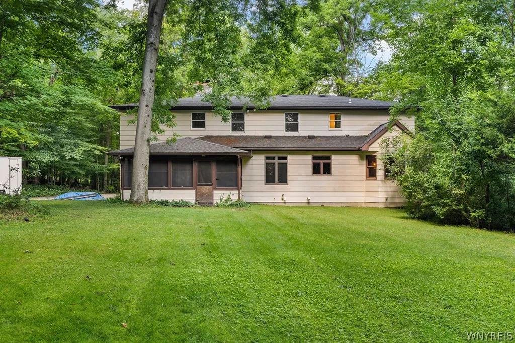 10 Misty Ridge Lane, Orchard Park, New York 14127, Orchard Park, New York 14127, 4 Bedrooms Bedrooms, 10 Rooms Rooms,2 BathroomsBathrooms,Residential,Closed,10 Misty Ridge Lane, Orchard Park, New York 14127,0,B1555112