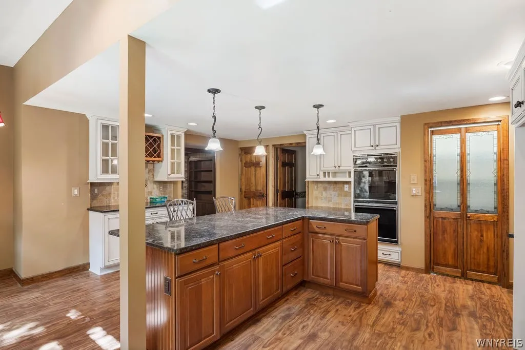 10 Misty Ridge Lane, Orchard Park, New York 14127, Orchard Park, New York 14127, 4 Bedrooms Bedrooms, 10 Rooms Rooms,2 BathroomsBathrooms,Residential,Closed,10 Misty Ridge Lane, Orchard Park, New York 14127,0,B1555112