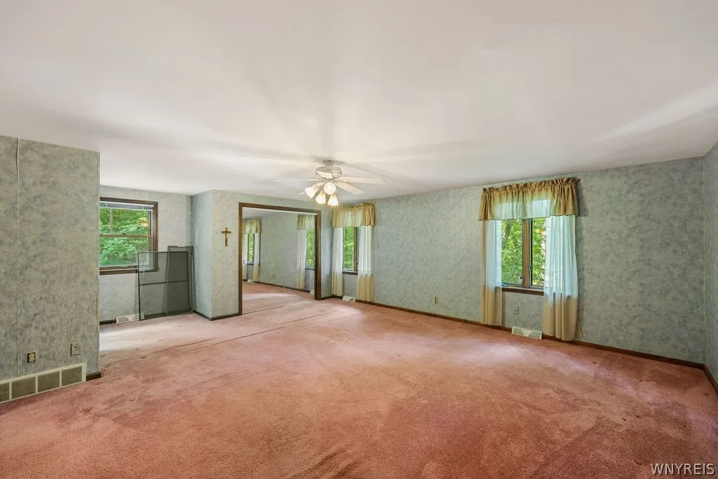 10 Misty Ridge Lane, Orchard Park, New York 14127, Orchard Park, New York 14127, 4 Bedrooms Bedrooms, 10 Rooms Rooms,2 BathroomsBathrooms,Residential,Closed,10 Misty Ridge Lane, Orchard Park, New York 14127,0,B1555112