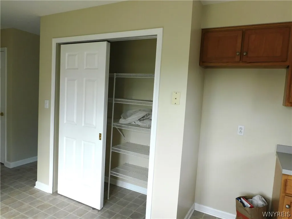 4112 Loring Avenue, Hamburg, New York 14219, Hamburg, New York 14219, 6 Bedrooms Bedrooms, ,2 BathroomsBathrooms,Residential,Closed,4112 Loring Avenue, Hamburg, New York 14219,0,B1555134