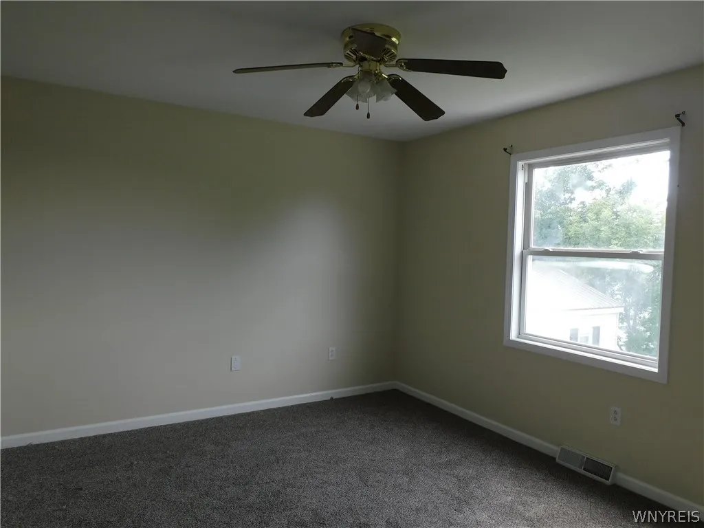 4112 Loring Avenue, Hamburg, New York 14219, Hamburg, New York 14219, 6 Bedrooms Bedrooms, ,2 BathroomsBathrooms,Residential,Closed,4112 Loring Avenue, Hamburg, New York 14219,0,B1555134