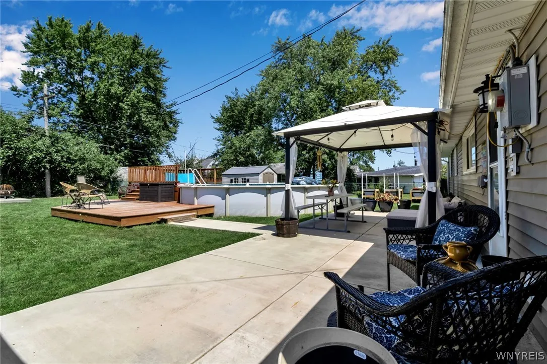 190 Marilyn Drive, Grand Island, New York 14072, Grand Island, New York 14072, 4 Bedrooms Bedrooms, 6 Rooms Rooms,2 BathroomsBathrooms,Residential,Closed,190 Marilyn Drive, Grand Island, New York 14072,0,B1555240