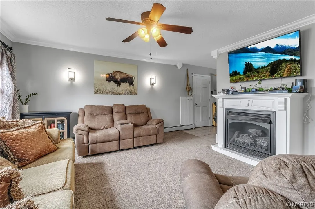 190 Marilyn Drive, Grand Island, New York 14072, Grand Island, New York 14072, 4 Bedrooms Bedrooms, 6 Rooms Rooms,2 BathroomsBathrooms,Residential,Closed,190 Marilyn Drive, Grand Island, New York 14072,0,B1555240