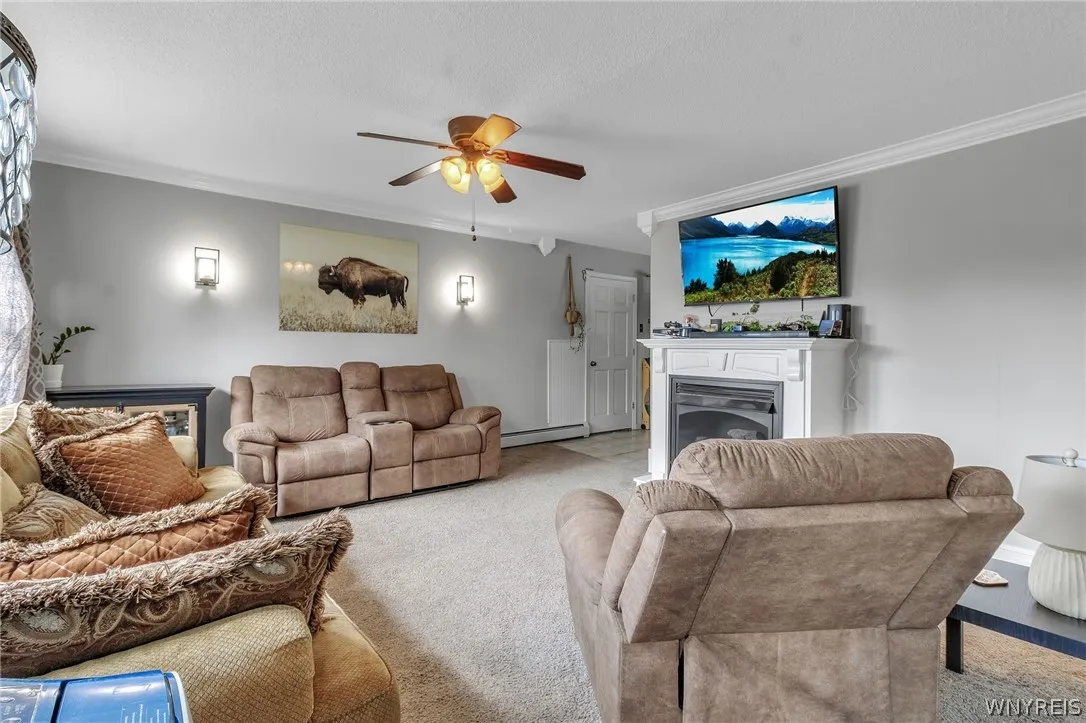 190 Marilyn Drive, Grand Island, New York 14072, Grand Island, New York 14072, 4 Bedrooms Bedrooms, 6 Rooms Rooms,2 BathroomsBathrooms,Residential,Closed,190 Marilyn Drive, Grand Island, New York 14072,0,B1555240