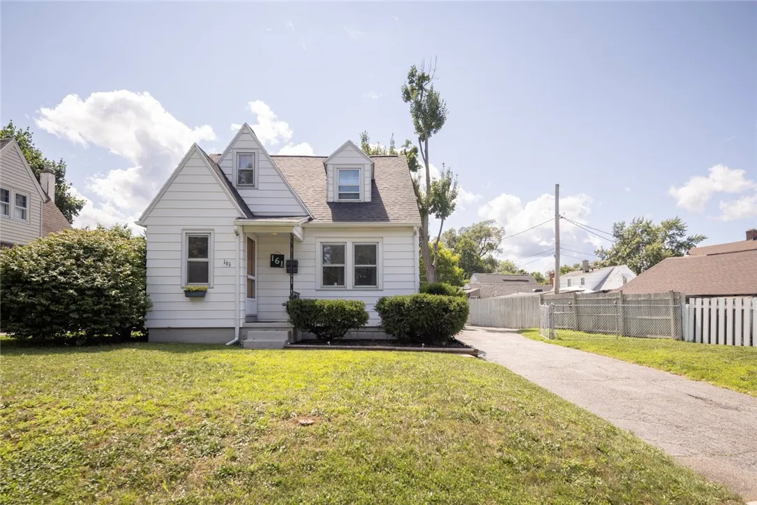 163 Sheraton Drive, Greece, New York 14616, Greece, New York 14616, 3 Bedrooms Bedrooms, 7 Rooms Rooms,2 BathroomsBathrooms,Residential,Closed,163 Sheraton Drive, Greece, New York 14616,0,R1555364