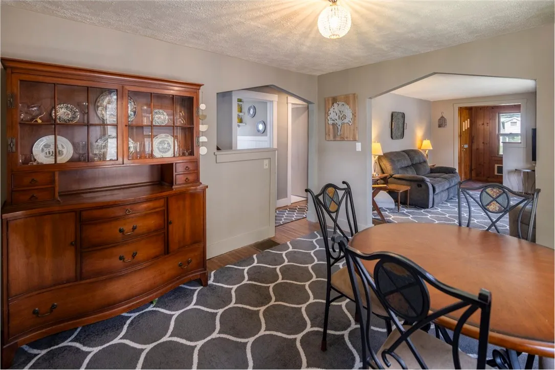 163 Sheraton Drive, Greece, New York 14616, Greece, New York 14616, 3 Bedrooms Bedrooms, 7 Rooms Rooms,2 BathroomsBathrooms,Residential,Closed,163 Sheraton Drive, Greece, New York 14616,0,R1555364