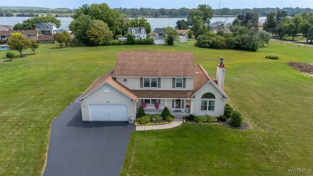 891 East River Road, Grand Island, New York 14072, Grand Island, New York 14072, 4 Bedrooms Bedrooms, 8 Rooms Rooms,2 BathroomsBathrooms,Residential,Closed,891 East River Road, Grand Island, New York 14072,0,B1556538