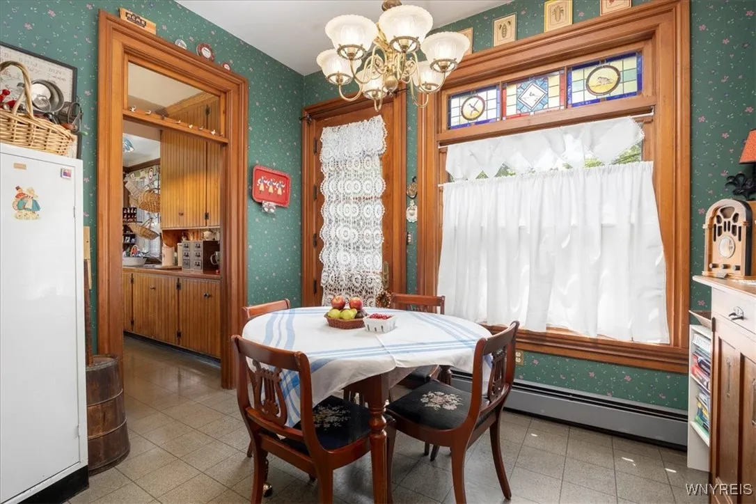 115 Buffalo Road, Aurora, New York 14052, Aurora, New York 14052, 6 Bedrooms Bedrooms, 12 Rooms Rooms,2 BathroomsBathrooms,Residential,Closed,115 Buffalo Road, Aurora, New York 14052,0,B1555553
