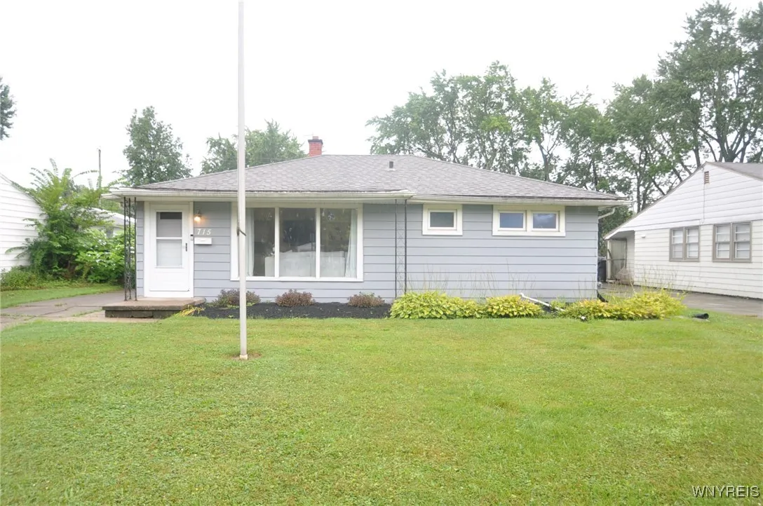 715 Highland Avenue, Tonawanda-town, New York 1422, Tonawanda, New York 14223, 3 Bedrooms Bedrooms, 6 Rooms Rooms,1 BathroomBathrooms,Residential Lease,Closed,715 Highland Avenue, Tonawanda-town, New York 1422,0,B1556725