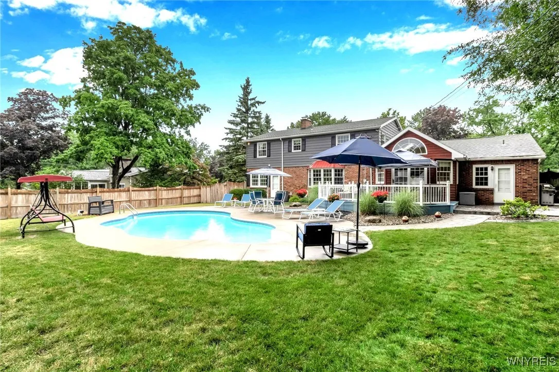 150ft deep pristine mature landscaped fenced yard