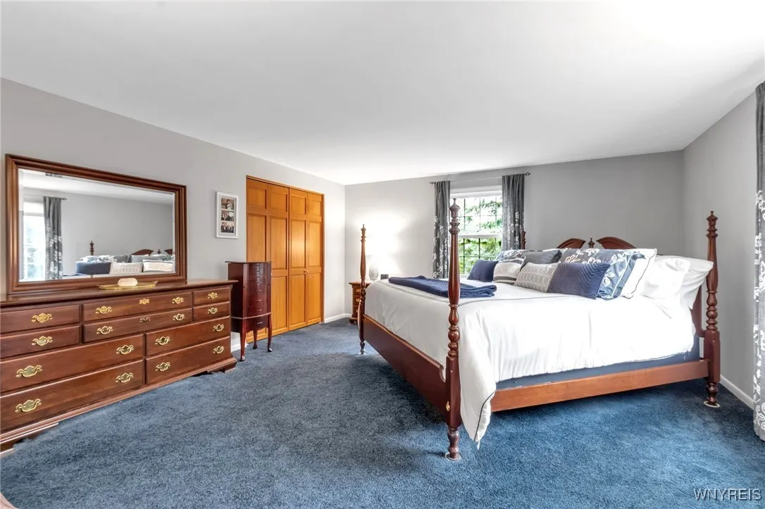 Primary BD with walk-in closet
