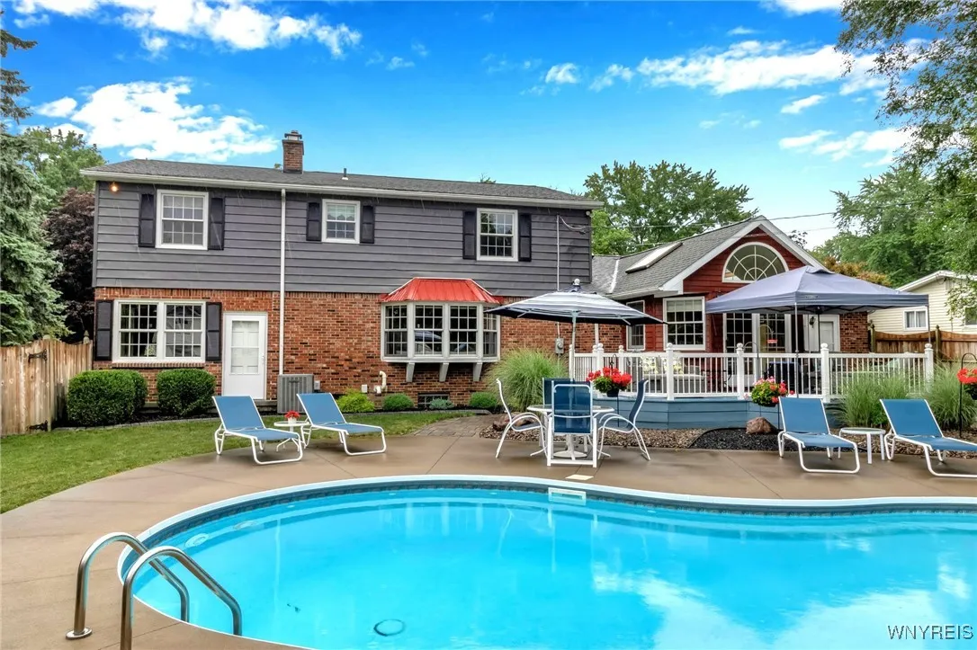 23x12Deck overlooks heated ing salt water pool