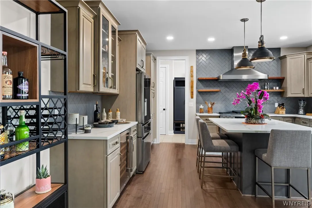 17 Woodthrush Trail, Orchard Park, New York 14127, Orchard Park, New York 14127, 4 Bedrooms Bedrooms, 9 Rooms Rooms,2 BathroomsBathrooms,Residential,Closed,17 Woodthrush Trail, Orchard Park, New York 14127,0,B1555707