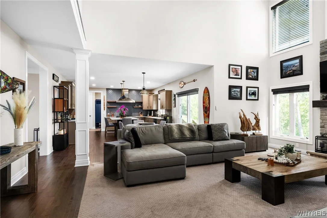 17 Woodthrush Trail, Orchard Park, New York 14127, Orchard Park, New York 14127, 4 Bedrooms Bedrooms, 9 Rooms Rooms,2 BathroomsBathrooms,Residential,Closed,17 Woodthrush Trail, Orchard Park, New York 14127,0,B1555707