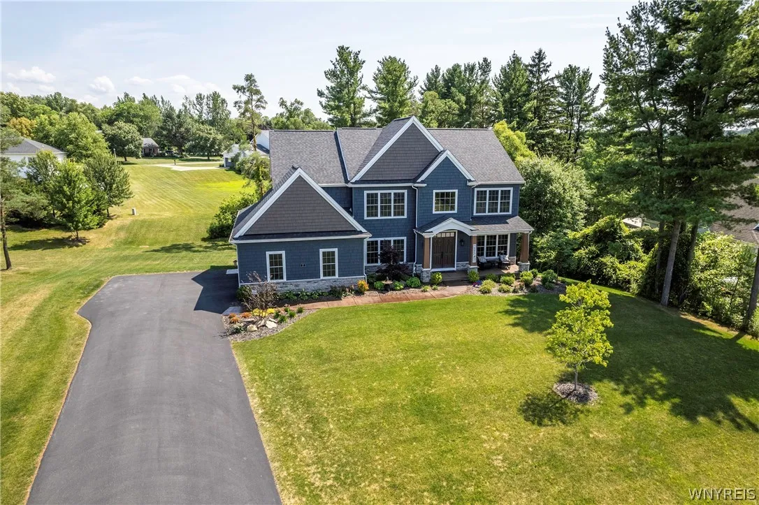 17 Woodthrush Trail, Orchard Park, New York 14127, Orchard Park, New York 14127, 4 Bedrooms Bedrooms, 9 Rooms Rooms,2 BathroomsBathrooms,Residential,Closed,17 Woodthrush Trail, Orchard Park, New York 14127,0,B1555707