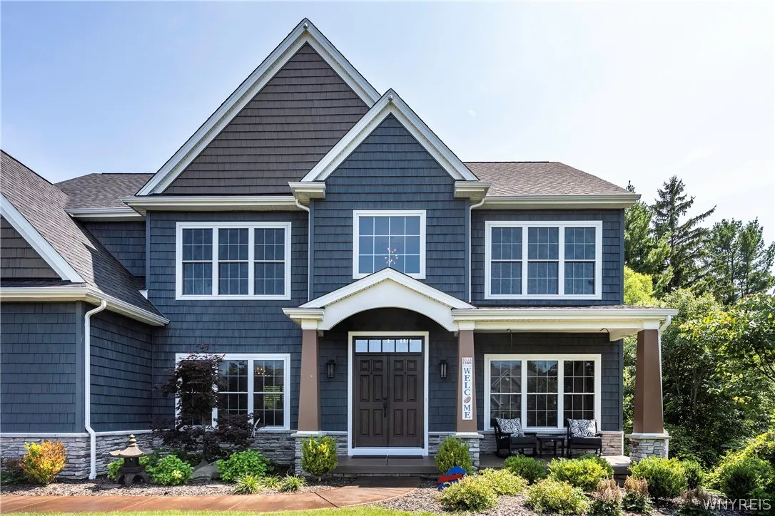 17 Woodthrush Trail, Orchard Park, New York 14127, Orchard Park, New York 14127, 4 Bedrooms Bedrooms, 9 Rooms Rooms,2 BathroomsBathrooms,Residential,Closed,17 Woodthrush Trail, Orchard Park, New York 14127,0,B1555707