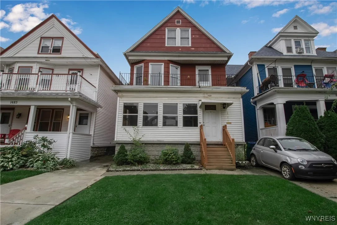 1681 Amherst Street Lower, Buffalo, New York 14214, Buffalo, New York 14214, 3 Bedrooms Bedrooms, 6 Rooms Rooms,1 BathroomBathrooms,Residential Lease,Closed,1681 Amherst Street Lower, Buffalo, New York 14214,0,B1557057