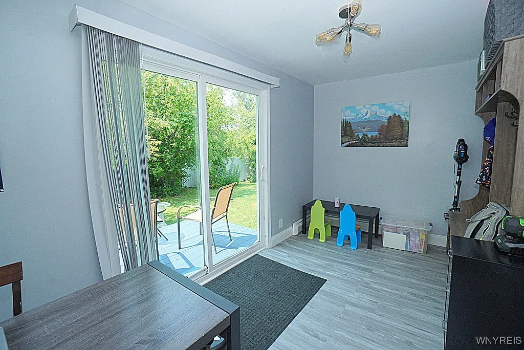 Bonus room other side