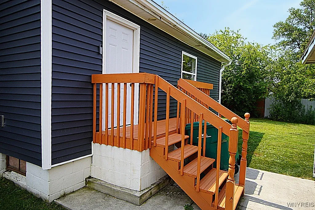 side porch next to garage