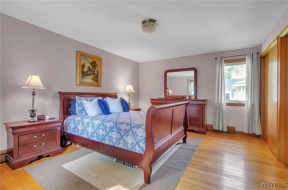 231 Sunset Terrace, Orchard Park, New York 14127, Orchard Park, New York 14127, 3 Bedrooms Bedrooms, 8 Rooms Rooms,1 BathroomBathrooms,Residential,Closed,231 Sunset Terrace, Orchard Park, New York 14127,0,B1557200