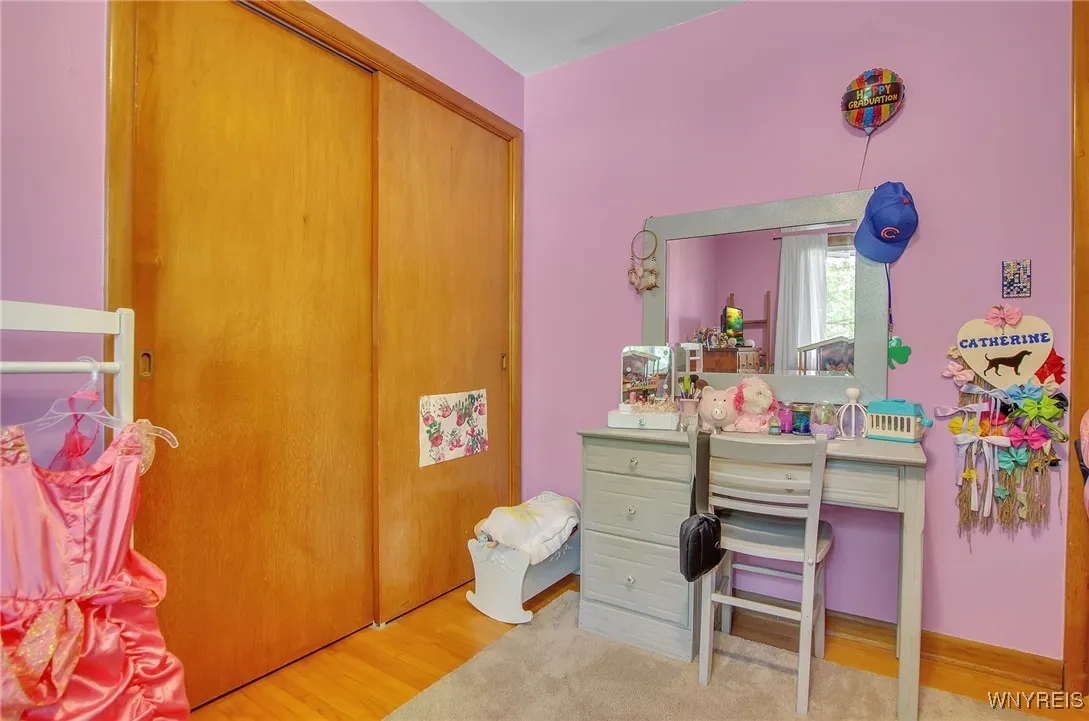 231 Sunset Terrace, Orchard Park, New York 14127, Orchard Park, New York 14127, 3 Bedrooms Bedrooms, 8 Rooms Rooms,1 BathroomBathrooms,Residential,Closed,231 Sunset Terrace, Orchard Park, New York 14127,0,B1557200