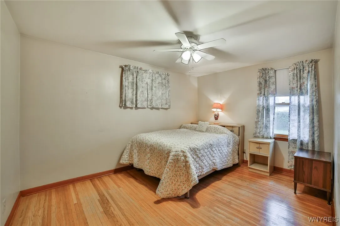 296 Abbington Avenue, Tonawanda-town, New York 142, Tonawanda, New York 14223, 3 Bedrooms Bedrooms, 11 Rooms Rooms,1 BathroomBathrooms,Residential,Closed,296 Abbington Avenue, Tonawanda-town, New York 142,0,B1557460