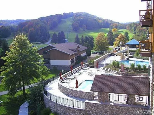 6447 Holiday Valley #520/522 Fraction 2 Road, Elli, Ellicottville, New York 14731, 2 Bedroom Bedrooms, 5 Room Rooms,2 BathroomBathrooms,Residential,For Sale,6447 Holiday Valley #520/522 Fraction 2 Road, Elli,0,B1557586