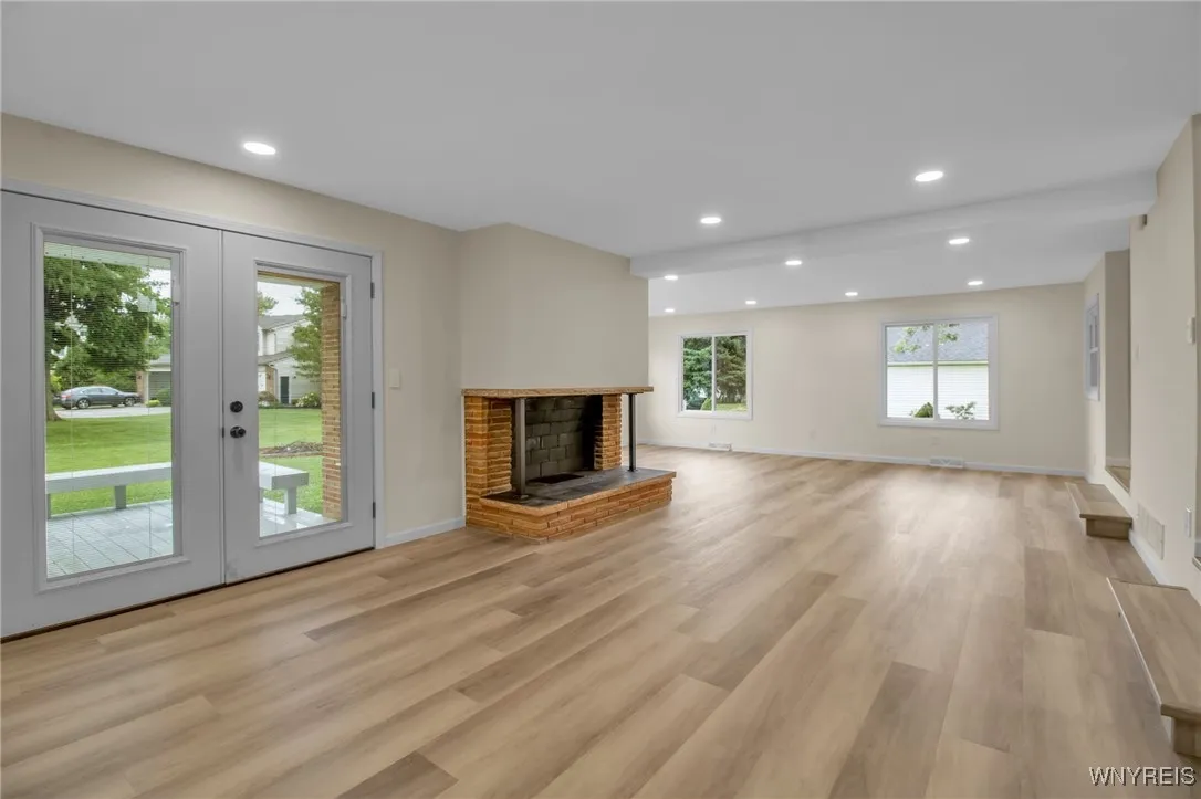 4948 Clifton Parkway, Hamburg, New York 14075, Hamburg, New York 14075, 4 Bedrooms Bedrooms, 7 Rooms Rooms,2 BathroomsBathrooms,Residential,Closed,4948 Clifton Parkway, Hamburg, New York 14075,0,B1557482