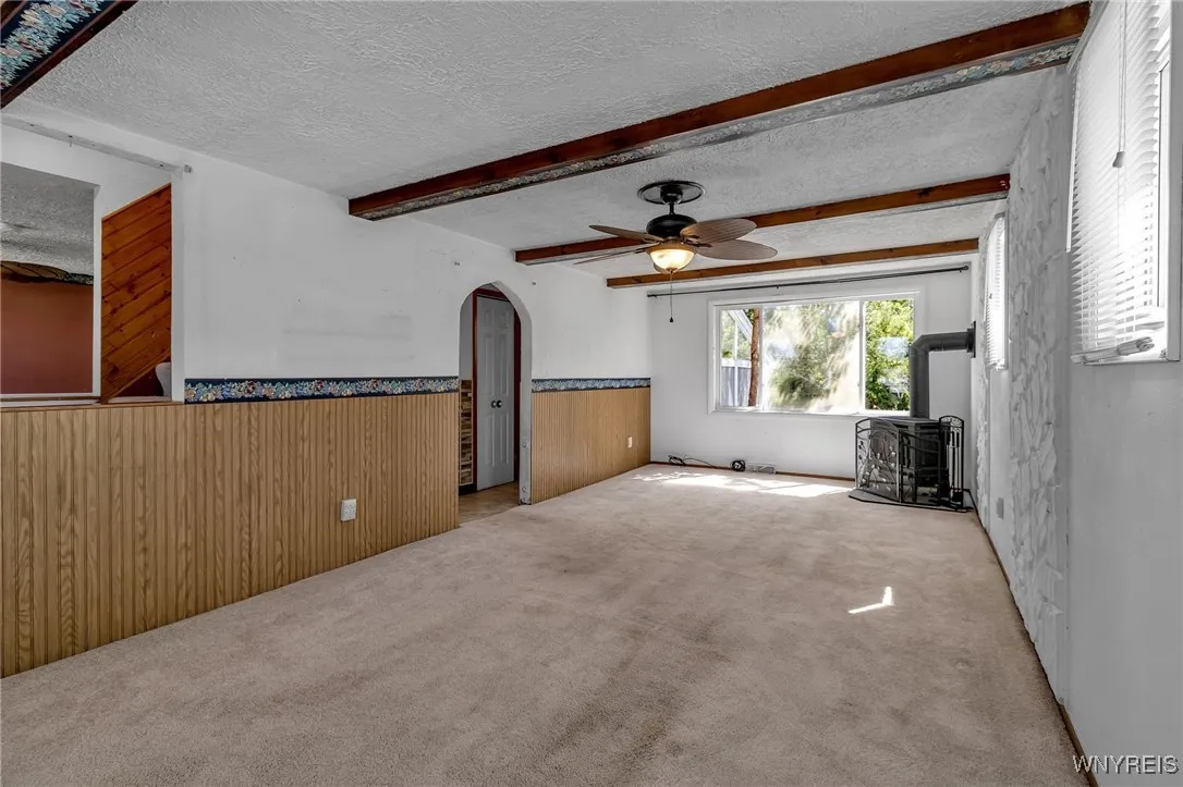 4297 Robin Lane, Hamburg, New York 14075, Hamburg, New York 14075, 4 Bedrooms Bedrooms, 7 Rooms Rooms,1 BathroomBathrooms,Residential,Closed,4297 Robin Lane, Hamburg, New York 14075,0,B1557338