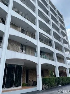 5854 Main St Street 204, Amherst, New York 14221, Amherst, New York 14221, 2 Bedrooms Bedrooms, 5 Rooms Rooms,1 BathroomBathrooms,Residential,Closed,5854 Main St Street 204, Amherst, New York 14221,0,B1557286