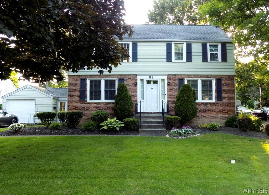 87 South Forest Road, Amherst, New York 14221, Amherst, New York 14221, 3 Bedrooms Bedrooms, 6 Rooms Rooms,1 BathroomBathrooms,Residential,Closed,87 South Forest Road, Amherst, New York 14221,0,B1543191
