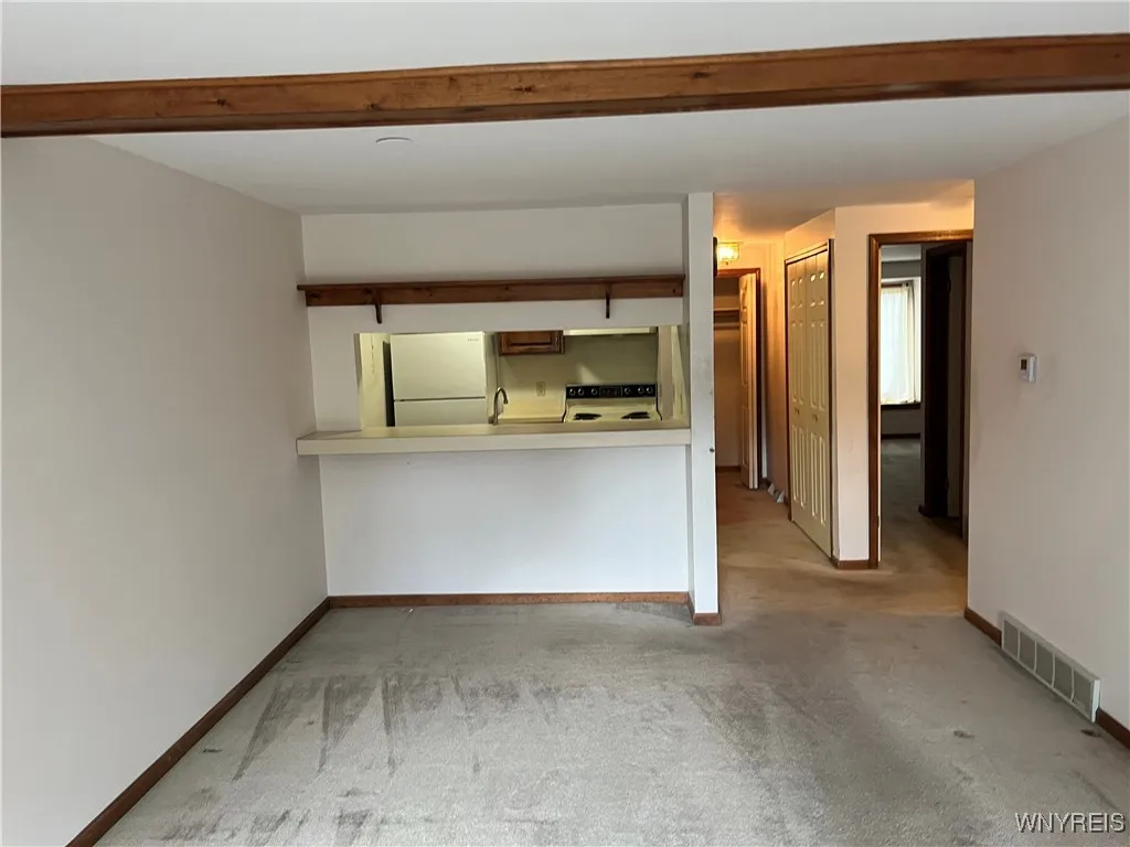 270 Buffalo Road 10, Aurora, New York 14052, Aurora, New York 14052, 2 Bedrooms Bedrooms, 6 Rooms Rooms,2 BathroomsBathrooms,Residential,Closed,270 Buffalo Road 10, Aurora, New York 14052,0,B1558064