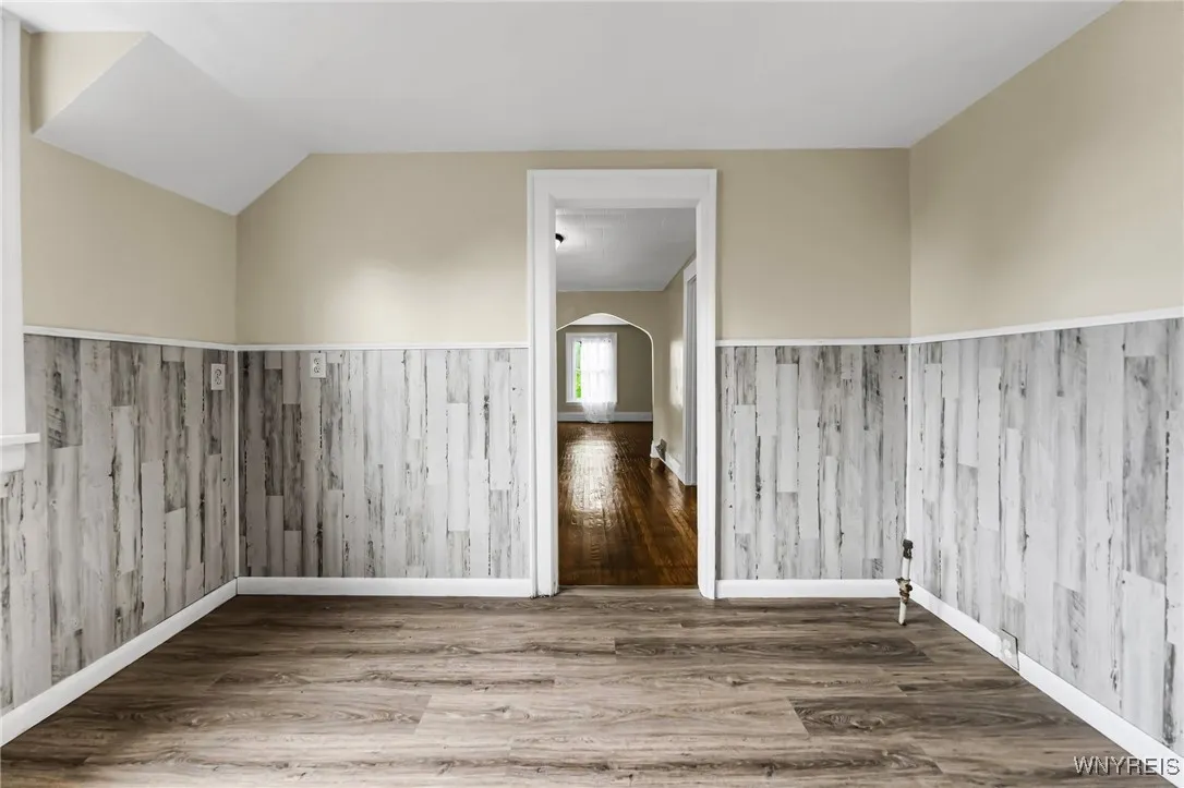 845 Prospect Avenue, Buffalo, New York 14213, Buffalo, New York 14213, 7 Bedrooms Bedrooms, ,3 BathroomsBathrooms,Residential,Closed,845 Prospect Avenue, Buffalo, New York 14213,0,B1558243