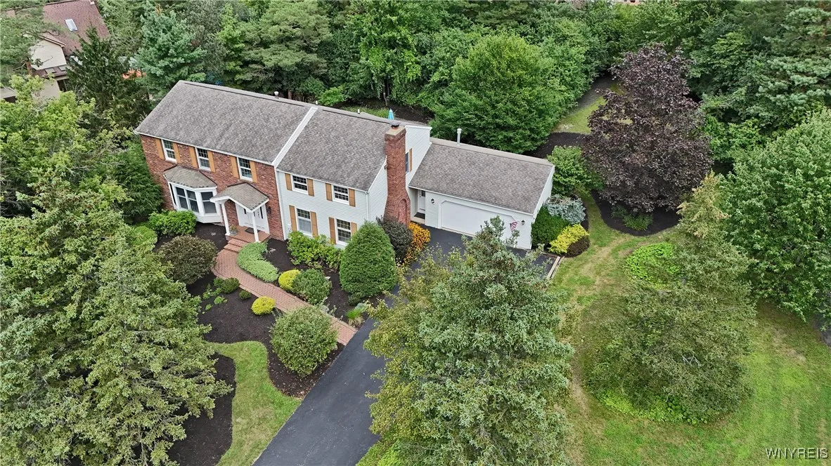 110 Fox Meadow Lane, Orchard Park, New York 14127, Orchard Park, New York 14127, 4 Bedrooms Bedrooms, 12 Rooms Rooms,3 BathroomsBathrooms,Residential,Closed,110 Fox Meadow Lane, Orchard Park, New York 14127,0,B1557926
